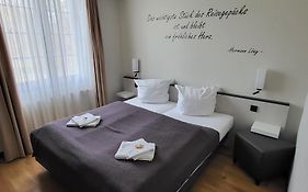 Land-Gut-Hotel- Weisser Schwan